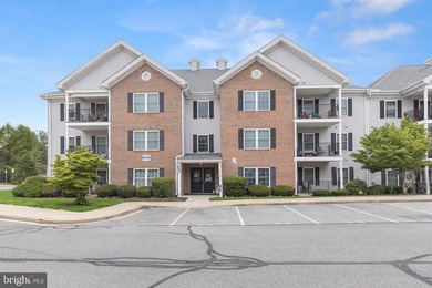 Welcome to 6508 Ridenour Way E #2B, a beautifully updated - photo 1