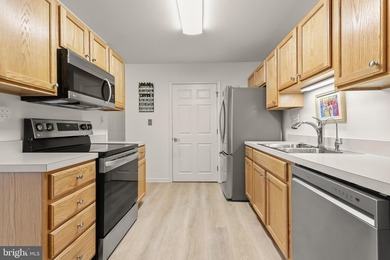 Welcome to 6508 Ridenour Way E #2B, a beautifully updated - photo 5