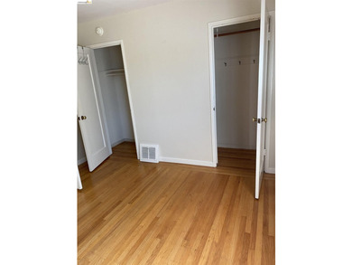 1825 Highland Place unit #1821 is a charming 2-bedroom, 1.5-bath - photo 6