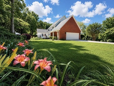 Nestled in the prestigious Highland Forest Country Estates - photo 5