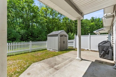 Perhaps the nicest 4 Bedroom home on Brunswick Landing. Easy - photo 20