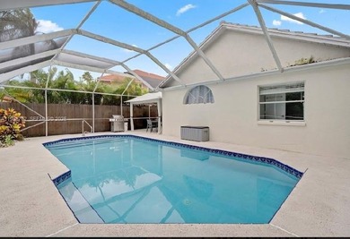 Lake Wellington Home For Sale in Wellington Florida