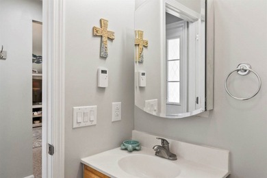 Perhaps the nicest 4 Bedroom home on Brunswick Landing. Easy - photo 23