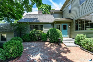 Warren's Landing on the Pomperaug is an extraordinary estate - photo 26