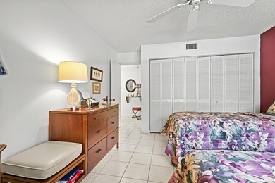 Well Kept, updated 1st floor 2 bdrm 2 bath condo in 55+ gated - photo 26