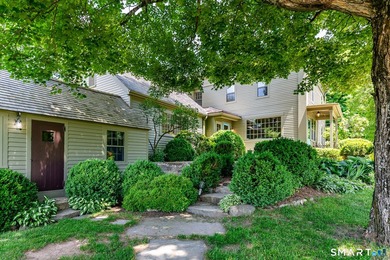 Warren's Landing on the Pomperaug is an extraordinary estate - photo 28