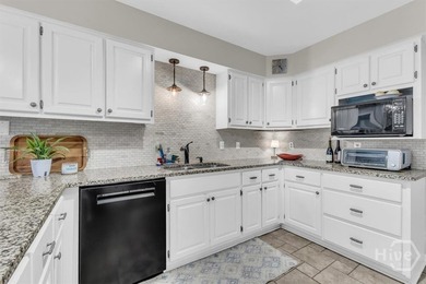 Welcome to your private retreat in Oak Point! Situated on a - photo 28