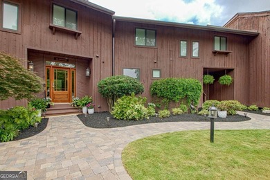 Lake Condo For Sale in Peachtree City, Georgia