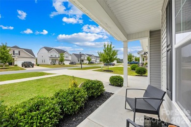 Welcome to this well-kept 2021 Stanley Martin Hazelwood home - photo 33