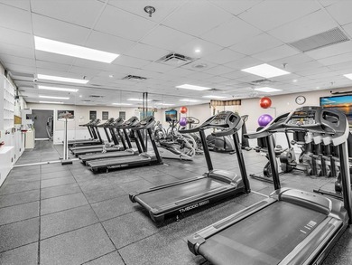 Well Kept, updated 1st floor 2 bdrm 2 bath condo in 55+ gated - photo 33
