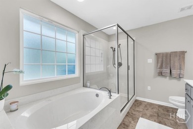 Welcome to your private retreat in Oak Point! Situated on a - photo 36