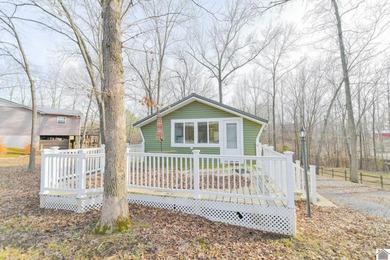 Kentucky Lake Home For Sale in Benton Kentucky