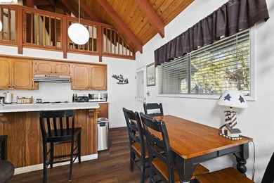 Welcome to Groveland, the gateway to Yosemite! Nestled on a - photo 8