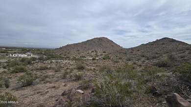 1.38 ACRE CUSTOM HOMESITE IN VERRADO. A natural foothill - photo 15