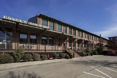 This one-bedroom condo nestled in the Northshore area offers - photo 34