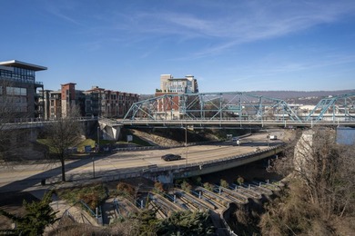 This one-bedroom condo nestled in the Northshore area offers - photo 37