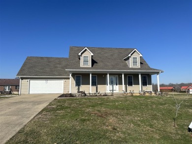 Barren River Lake Home For Sale in Glasgow Kentucky
