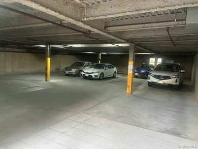 Prime commercial building for sale located at 150-15 41st Ave in - photo 6