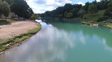 SPRING RIVER: Riverside Resort with approx. 800 ft. of Spring - photo 59