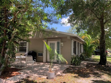 Exceptional corner-lot duplex in sought-after Tarpon River - photo 4
