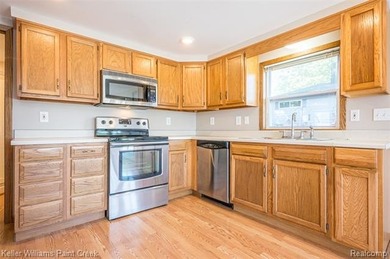 Stunning Secord Lake Waterfront Retreat. Welcome to this - photo 2