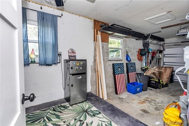 Charming Waterfront Retreat in Yankeetown, FL Welcome to your - photo 13