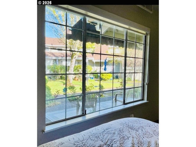 Welcome to easy, comfortable living in this beautifully - photo 13