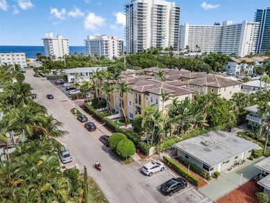 WOW, WALK TO THE BEACH IN 3 MINUTES! HERE IS THE STYLISH 3