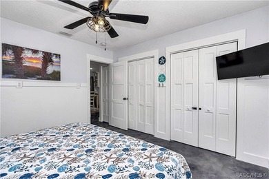 Charming Waterfront Retreat in Yankeetown, FL Welcome to your - photo 18