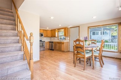 Stunning Secord Lake Waterfront Retreat. Welcome to this - photo 9