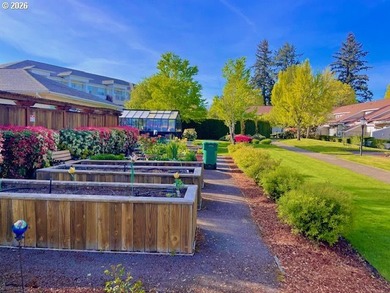 Welcome to easy, comfortable living in this beautifully - photo 22