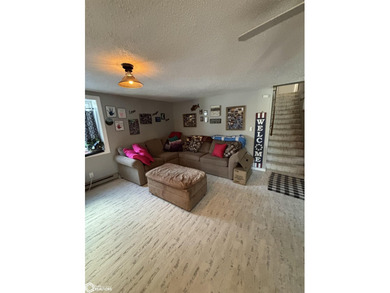 All the heavy lifting is done on this lakefront ranch: new - photo 10