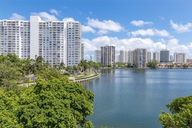 Little Maule Lake Condo For Sale in Aventura Florida
