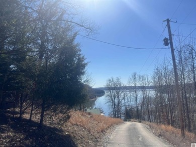 Waterfront lots on Lake Barkley offering approximately 1.63 - photo 10