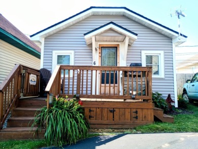 Lake Home For Sale in Houghton Lake, Michigan