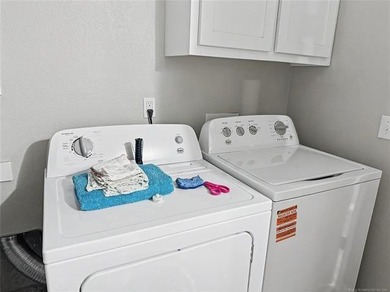 This delightful 3-bedroom, 2-bathroom home is nestled in a quiet - photo 15