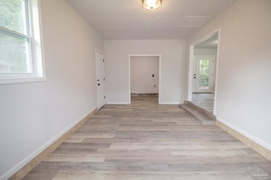 This adorable brick home offers 4 bedrooms and 2 full bathrooms - photo 15