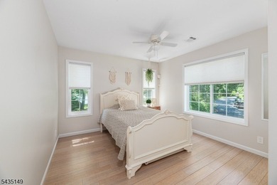 Welcome to lake life on the main lake of Highland Lakes. The - photo 22