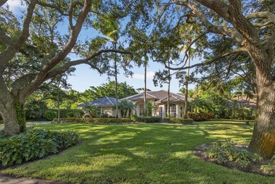 Located on a cul-de-sac lot in Heritage Oaks. This single story - photo 1