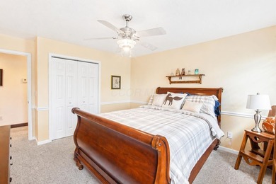Welcome to your dream home in desirable Apple Valley Lake! This - photo 35