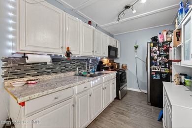 Property is back on the market at no fault of the seller or the - photo 42