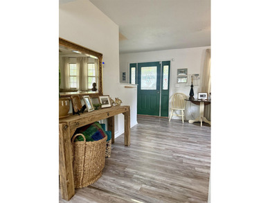 Looking for a lake getaway? This charming 3-bedroom, 1.5-bath - photo 9