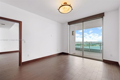 Rarely Available 02 Line - Best Floor plan in Downtown Miami!
