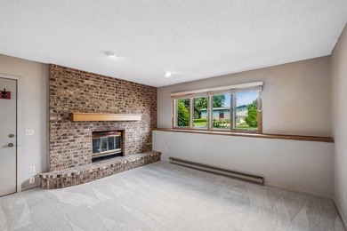 5 beds. 3 baths. 3-car garage. Corner lot with a circular - photo 20
