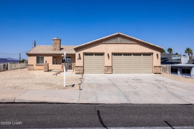 Lake Home Sale Pending in Lake Havasu City, Arizona