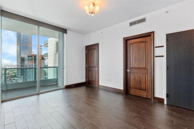 Rarely Available 02 Line - Best Floor plan in Downtown Miami!
