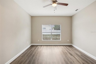PRICE ADJUSTMENT !! Totally renovated 3bedroom 2 bathroom 2 car - photo 29