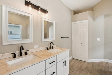 PRICE ADJUSTMENT !! Totally renovated 3bedroom 2 bathroom 2 car - photo 30