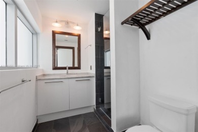 Rarely Available 02 Line - Best Floor plan in Downtown Miami!
