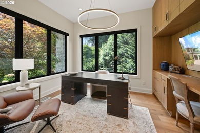 Set in Lake Oswego's coveted Country Club District, this - photo 19
